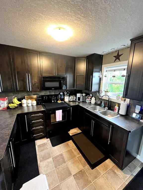 MLS® A2237349 - Unit #H 5609 43 Street  in NONE Taber, Residential