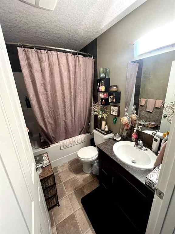 MLS® A2237349 - Unit #H 5609 43 Street  in NONE Taber, Residential