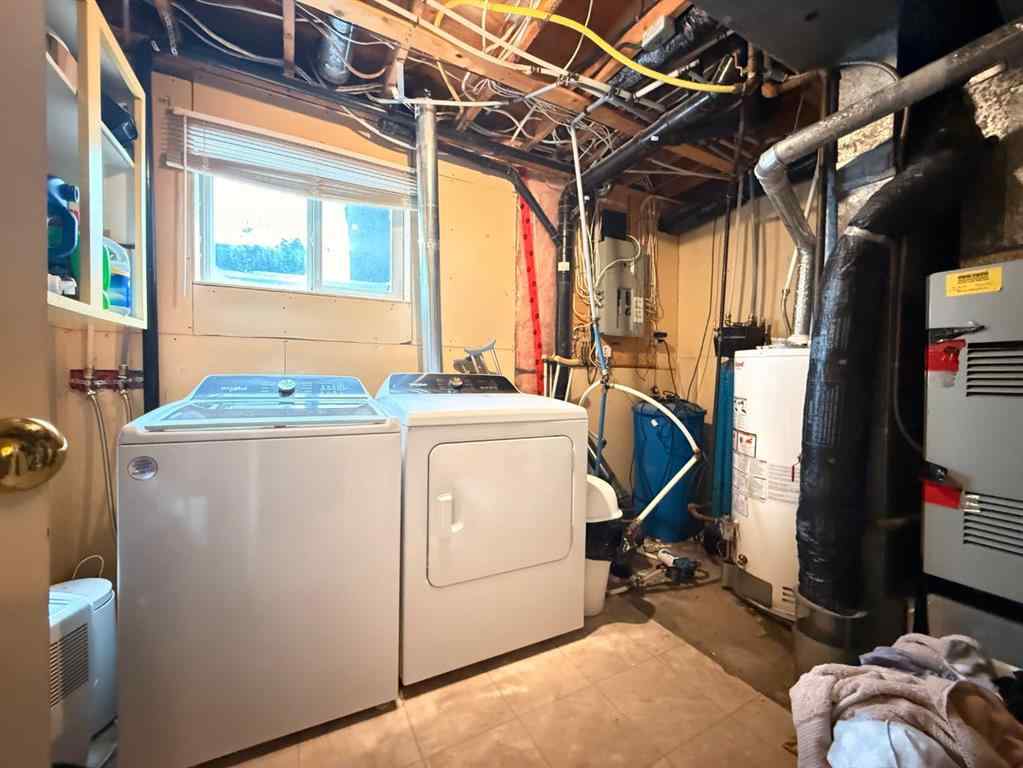 MLS® A2237353 - 213 3 Street W in NONE Lashburn, Residential