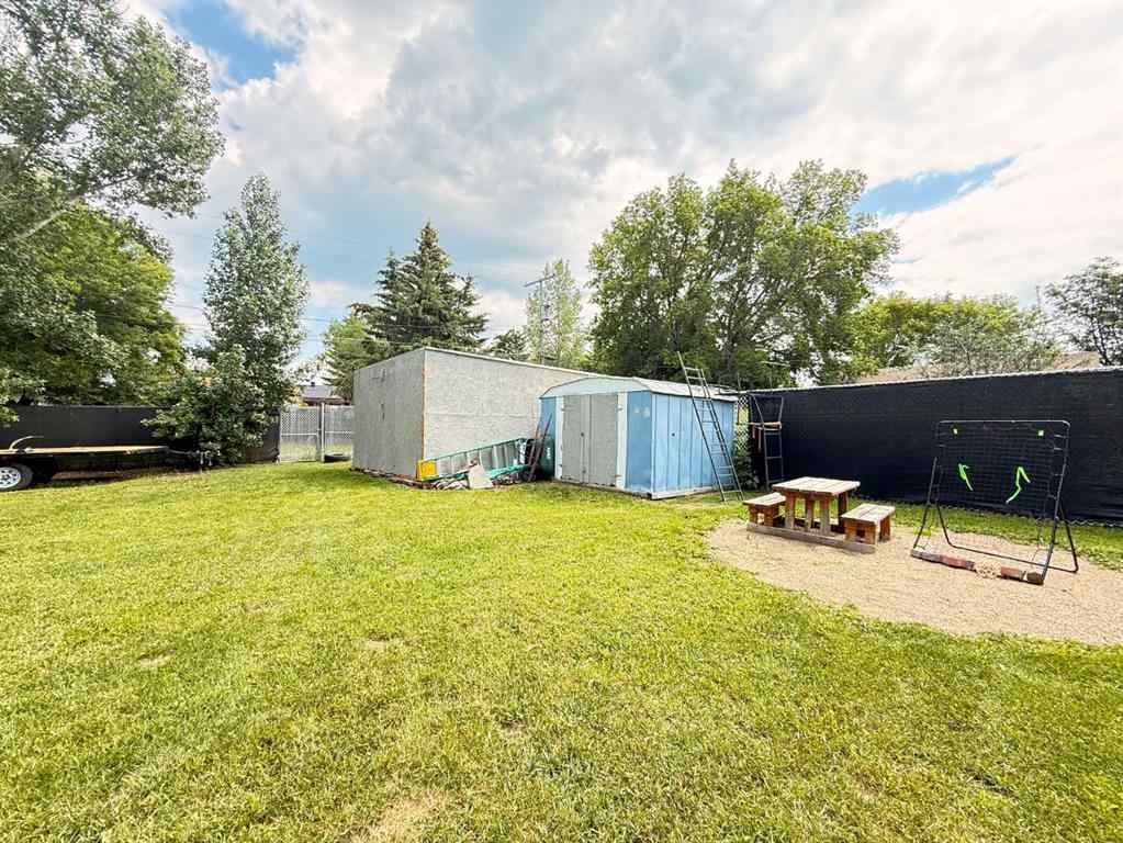 MLS® A2237353 - 213 3 Street W in NONE Lashburn, Residential