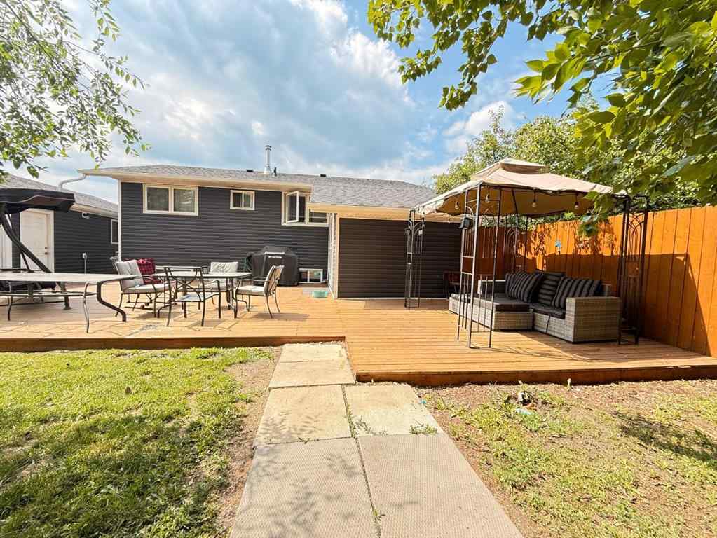 MLS® A2237353 - 213 3 Street W in NONE Lashburn, Residential