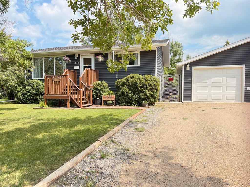 MLS® A2237353 - 213 3 Street W in NONE Lashburn, Residential