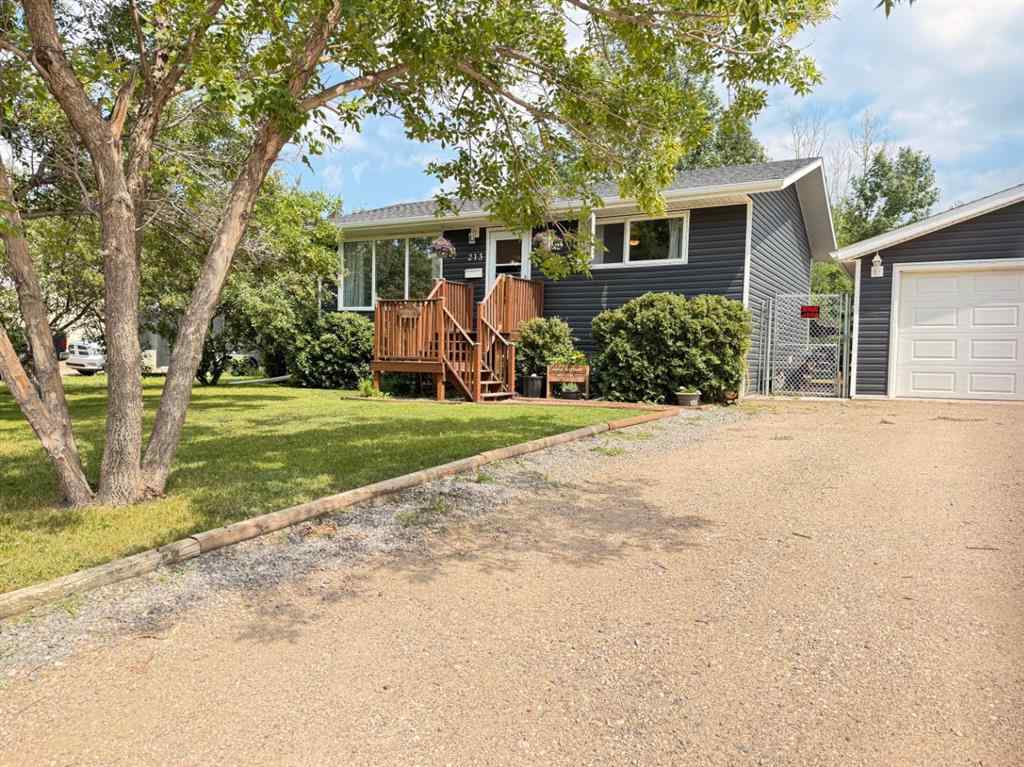 MLS® A2237353 - 213 3 Street W in NONE Lashburn, Residential