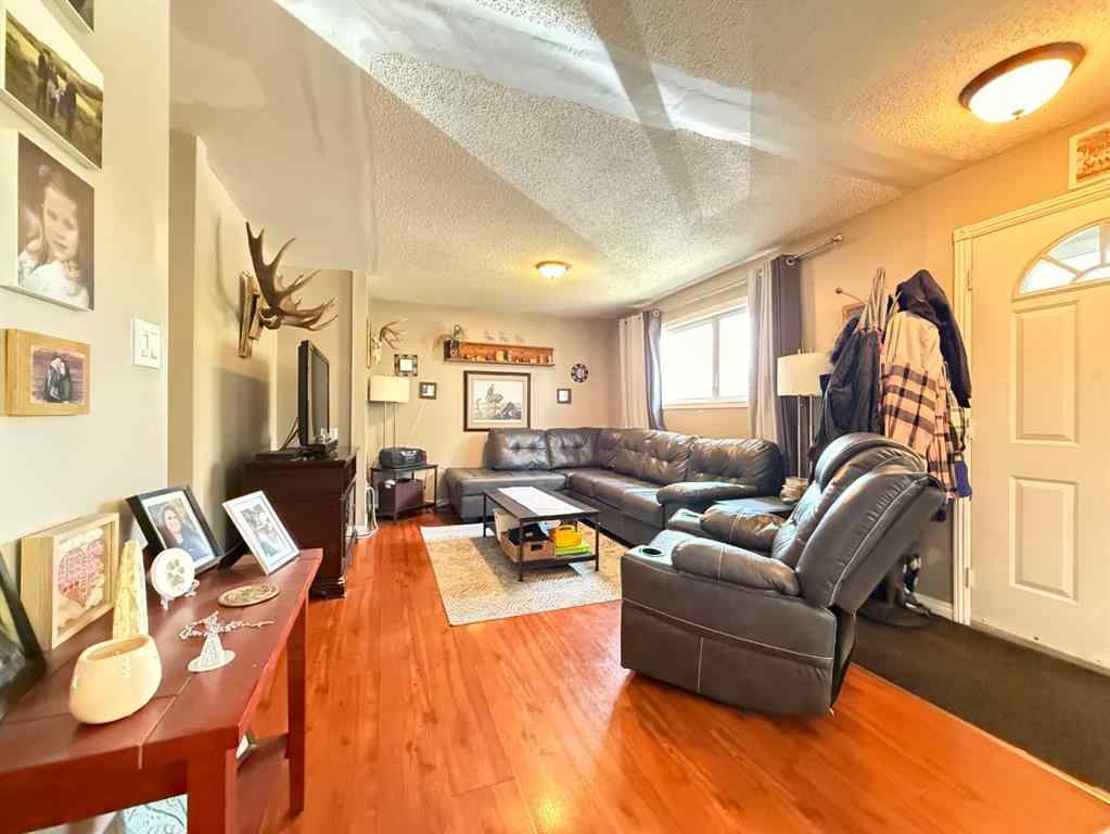 MLS® A2237353 - 213 3 Street W in NONE Lashburn, Residential