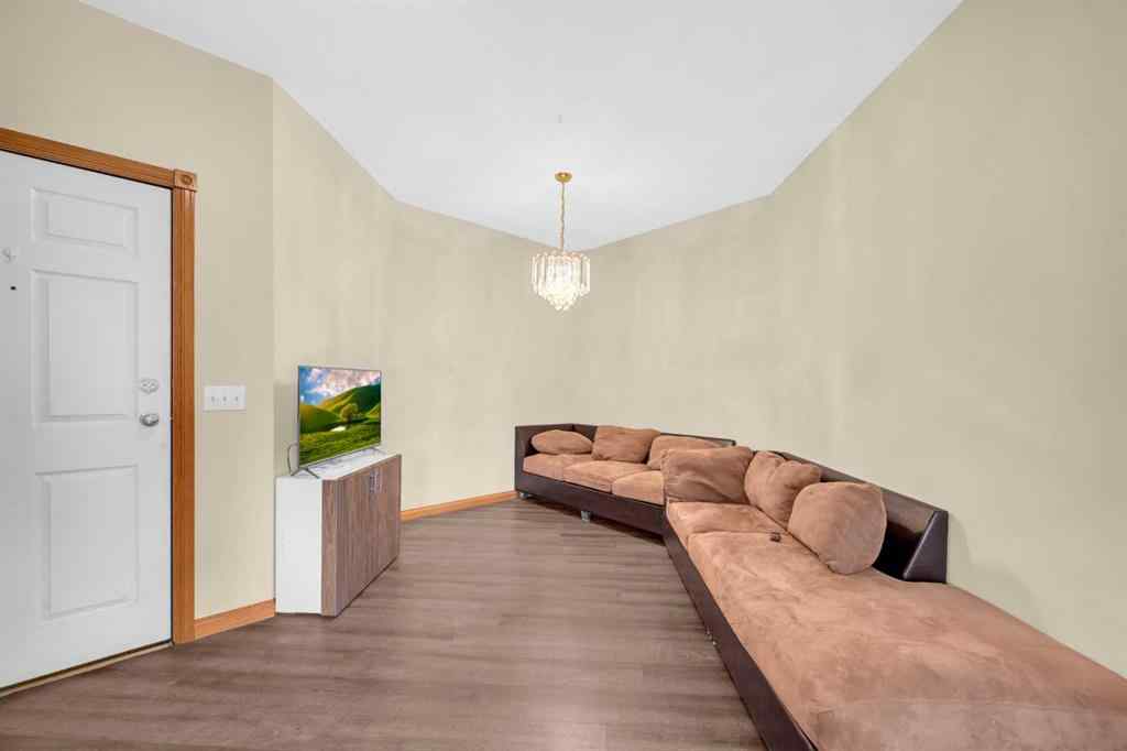 MLS® A2237366 - Unit #210 1920 14 Avenue NE in Mayland Heights Calgary, Residential
