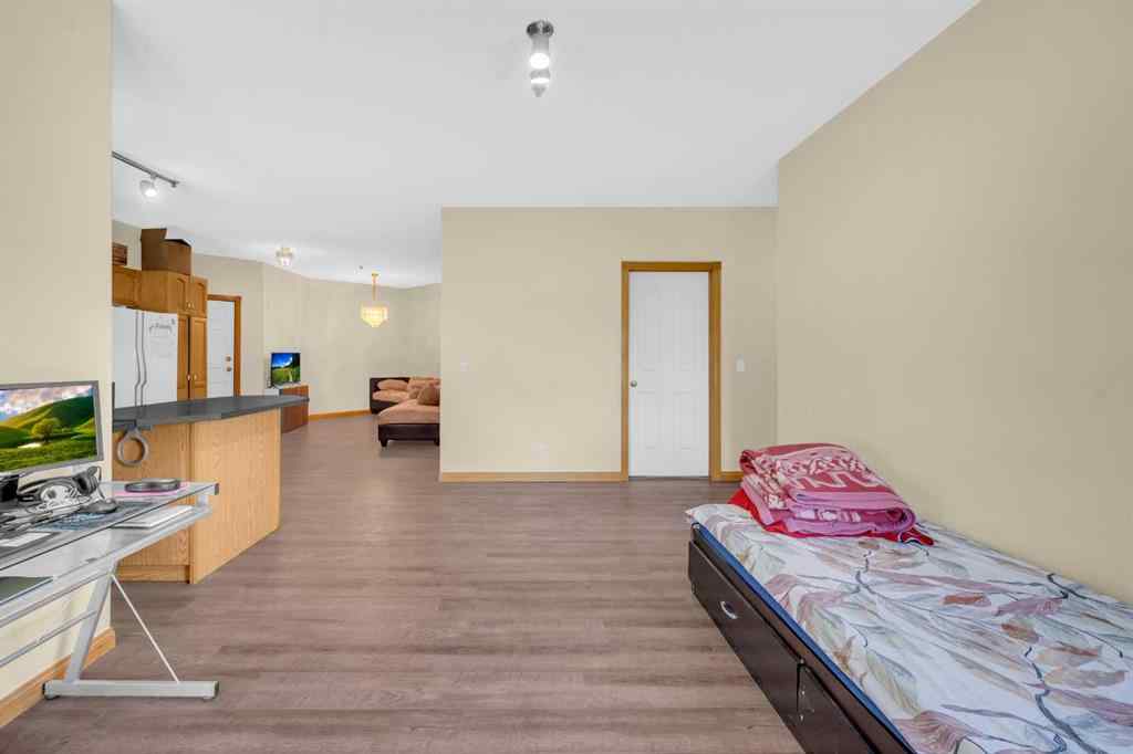 MLS® A2237366 - Unit #210 1920 14 Avenue NE in Mayland Heights Calgary, Residential