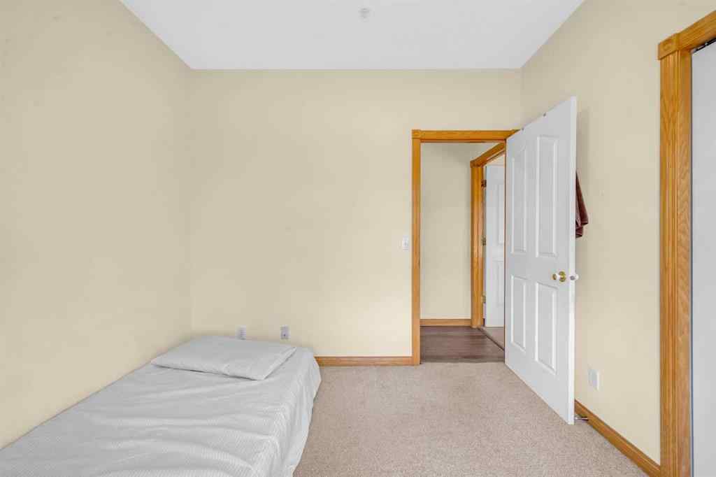 MLS® A2237366 - Unit #210 1920 14 Avenue NE in Mayland Heights Calgary, Residential