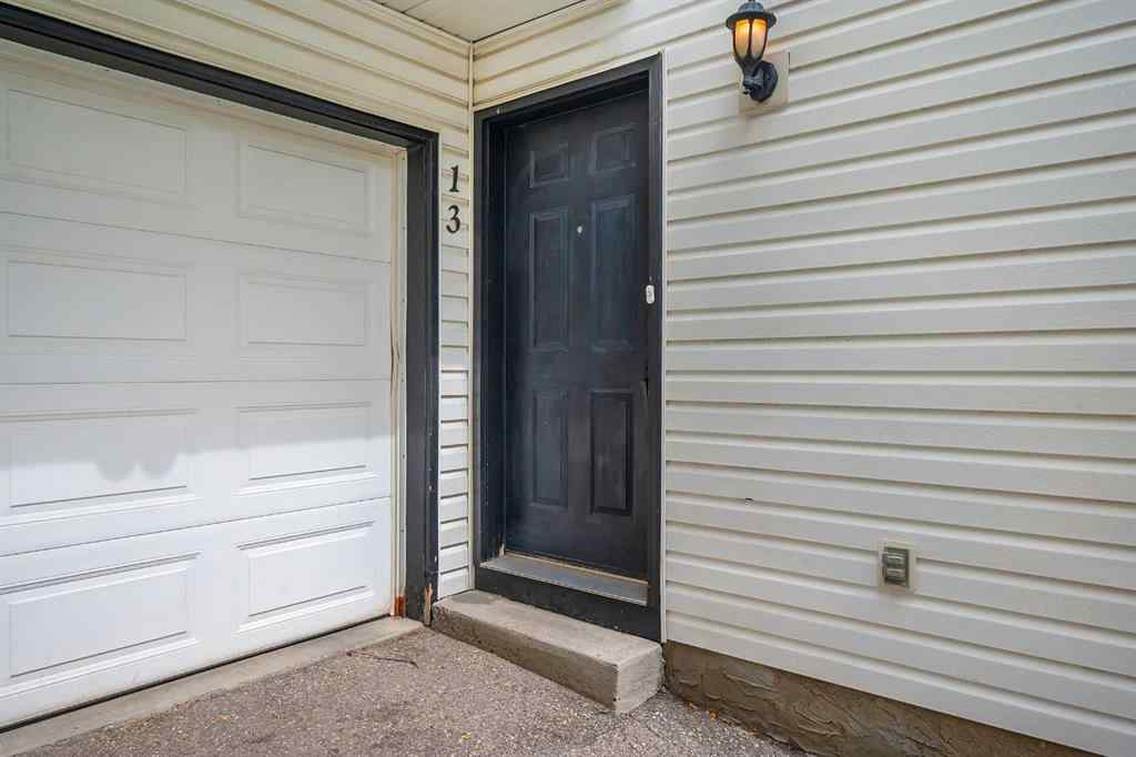 MLS® A2237370 - Unit #13 200 Hidden Hills Terrace NW in Hidden Valley Calgary, Residential
