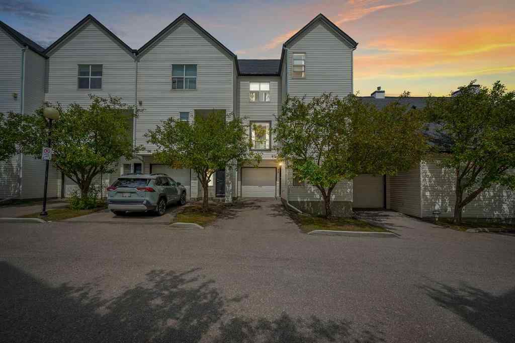 MLS® A2237370 - Unit #13 200 Hidden Hills Terrace NW in Hidden Valley Calgary, Residential