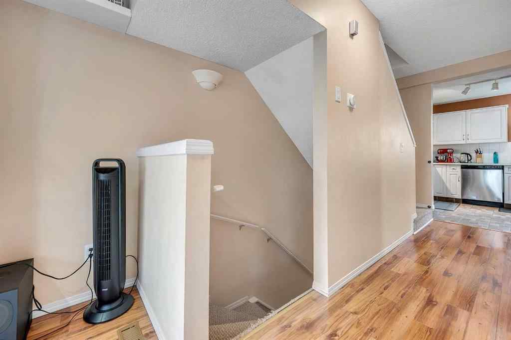 MLS® A2237370 - Unit #13 200 Hidden Hills Terrace NW in Hidden Valley Calgary, Residential