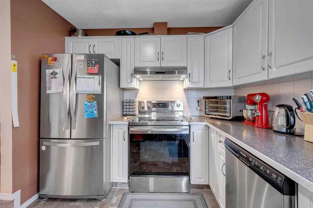 MLS® A2237370 - Unit #13 200 Hidden Hills Terrace NW in Hidden Valley Calgary, Residential