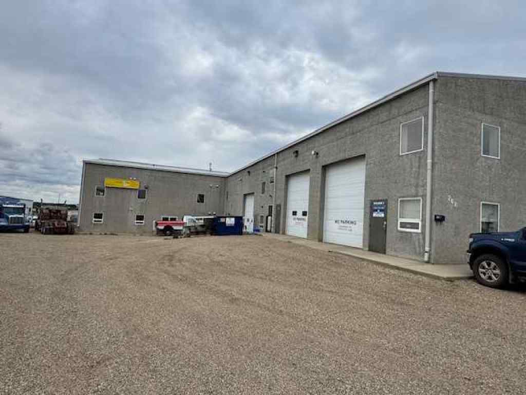 MLS® A2237379 - 762 23 Street SW in South West Industrial Medicine Hat, Commercial