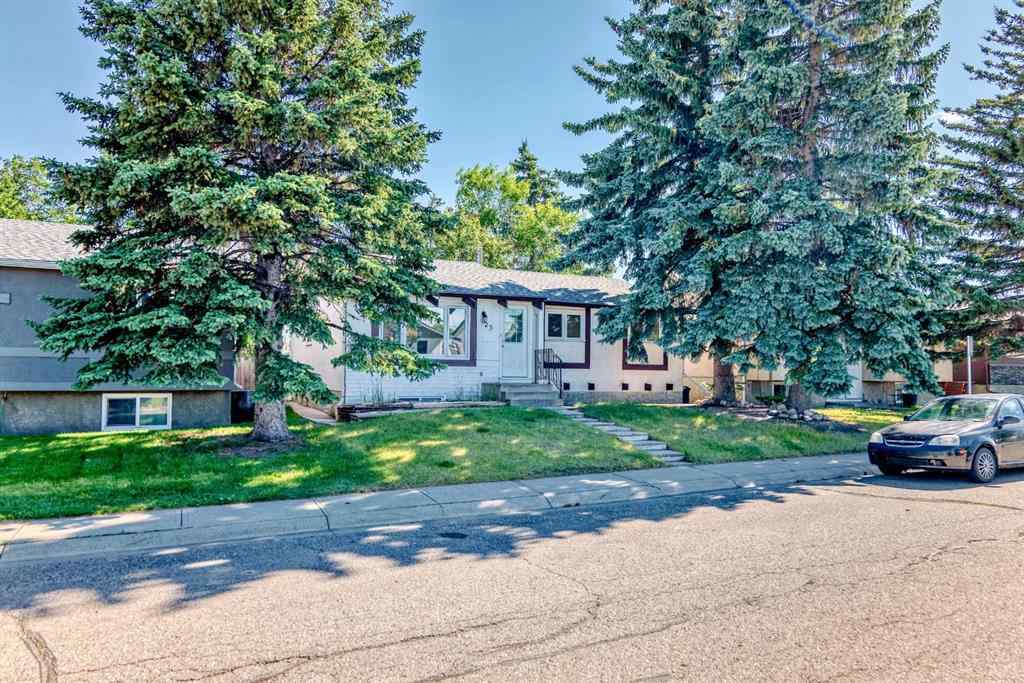 MLS® A2237390 - 23 Marbank Way  in Marlborough Calgary, Residential