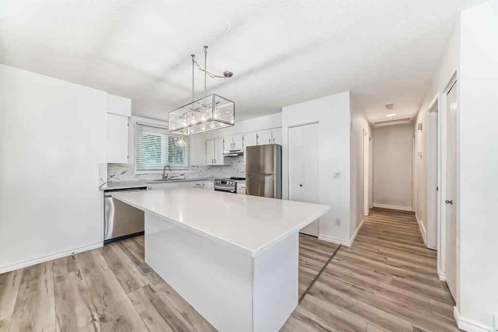 MLS® A2237390 - 23 Marbank Way  in Marlborough Calgary, Residential