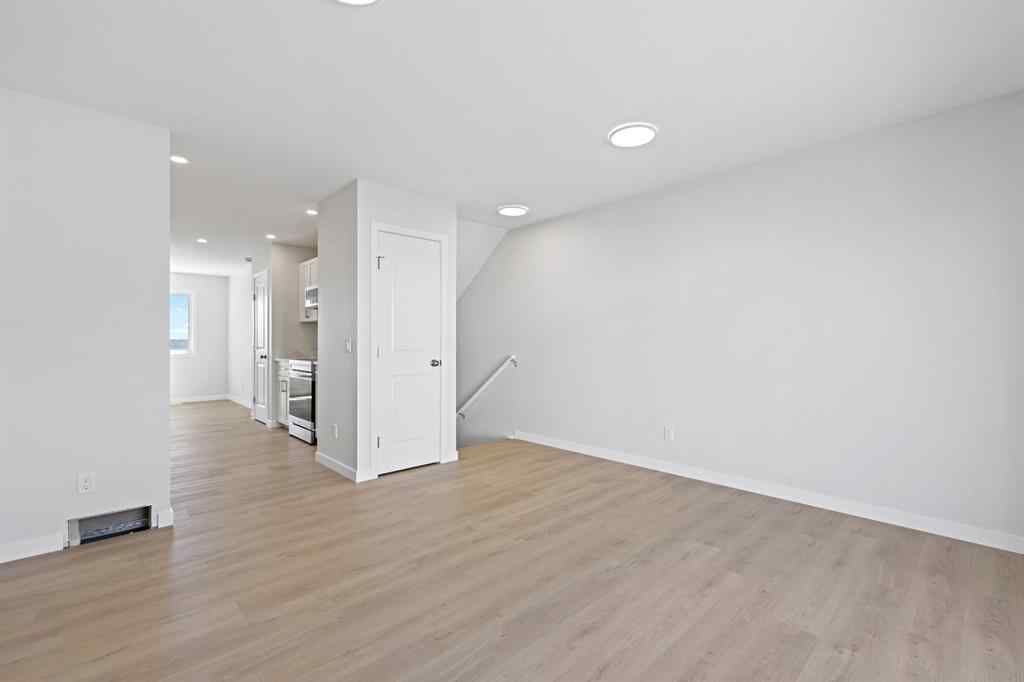 MLS® A2237393 - 11 Park Lane  in NONE Didsbury, Residential