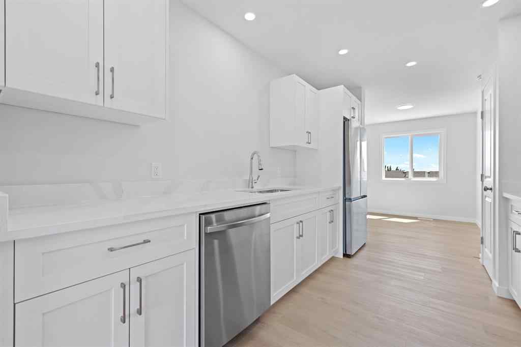 MLS® A2237393 - 11 Park Lane  in NONE Didsbury, Residential