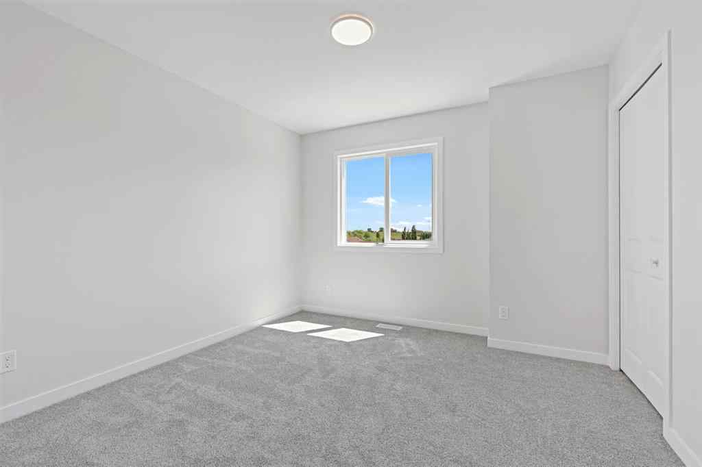 MLS® A2237393 - 11 Park Lane  in NONE Didsbury, Residential