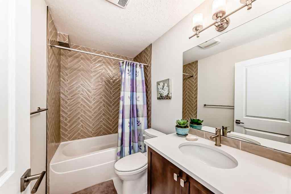 MLS® A2237396 - 128 Savanna Lane NE in Saddle Ridge Calgary, Residential