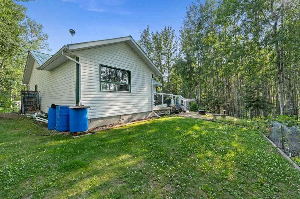MLS® A2237399 - 51 Lightning Bay   in NONE Rural Barrhead No. 11, County of, Residential
