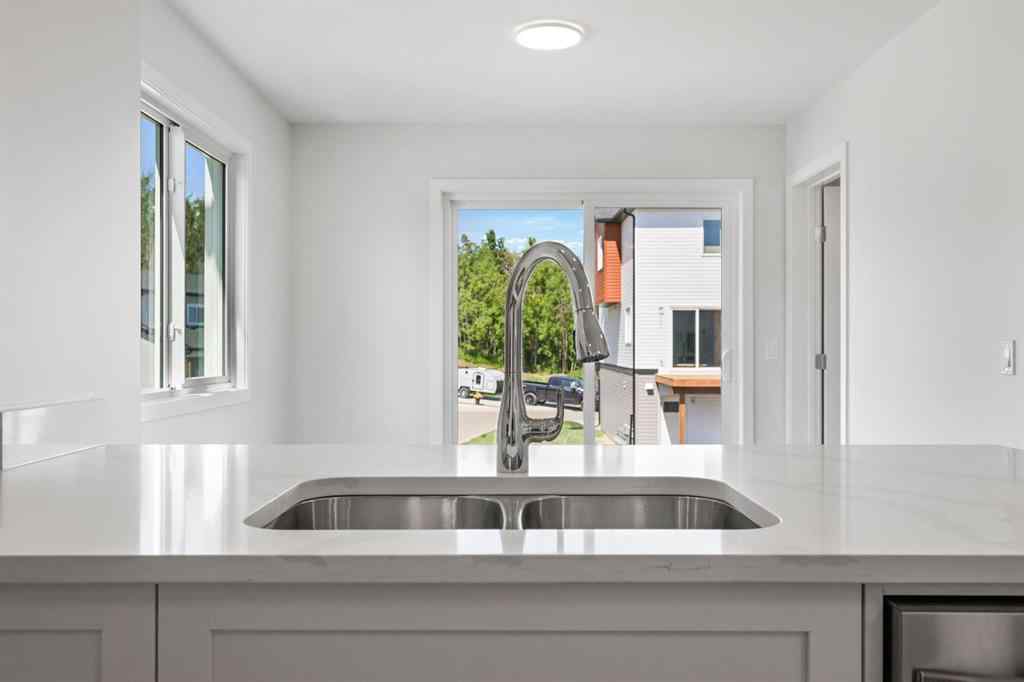 MLS® A2237404 - 9 Park Lane  in NONE Didsbury, Residential