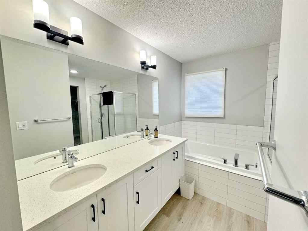 MLS® A2237405 - 14 Sundown Close  in Sunset Ridge Cochrane, Residential