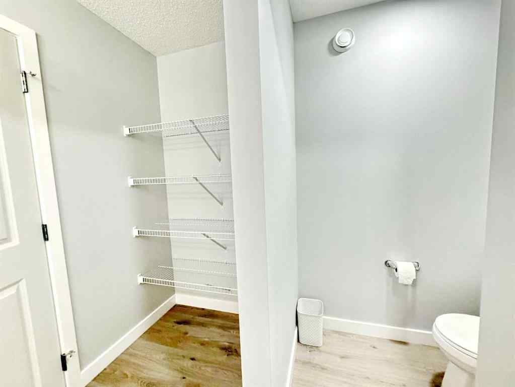 MLS® A2237405 - 14 Sundown Close  in Sunset Ridge Cochrane, Residential