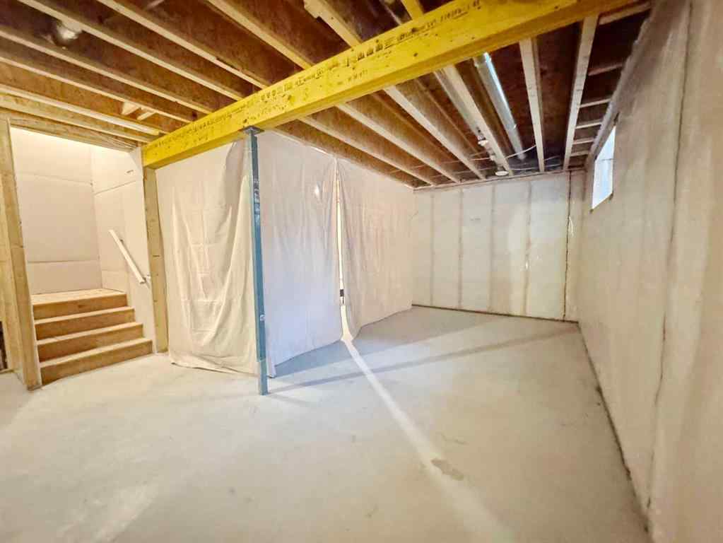 MLS® A2237405 - 14 Sundown Close  in Sunset Ridge Cochrane, Residential