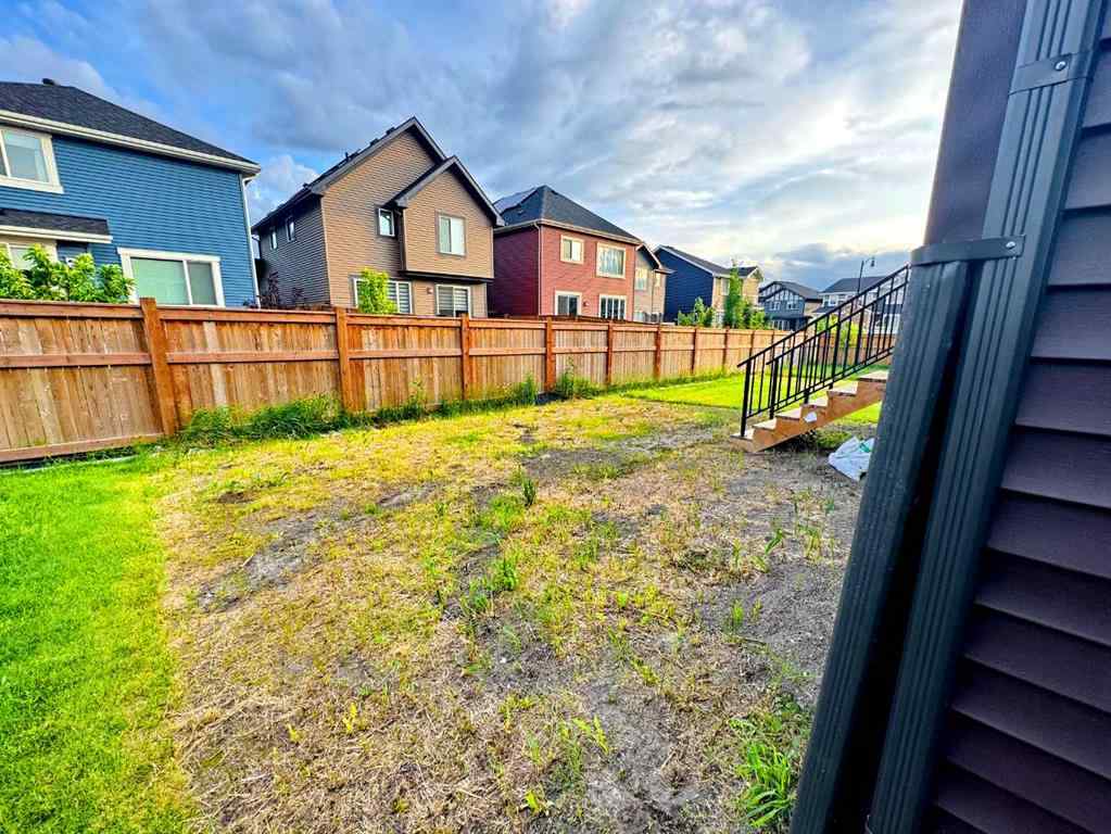 MLS® A2237405 - 14 Sundown Close  in Sunset Ridge Cochrane, Residential