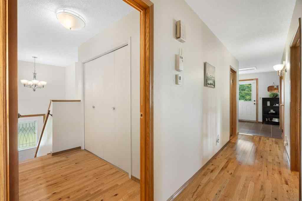 MLS® A2237415 - 31 Biggar Heights Bay  in Bearspaw_Calg Rural Rocky View County, Residential