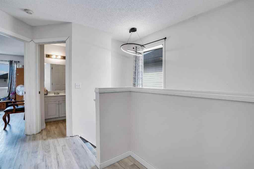 MLS® A2237439 - 19 Taravista Gardens NE in Taradale Calgary, Residential