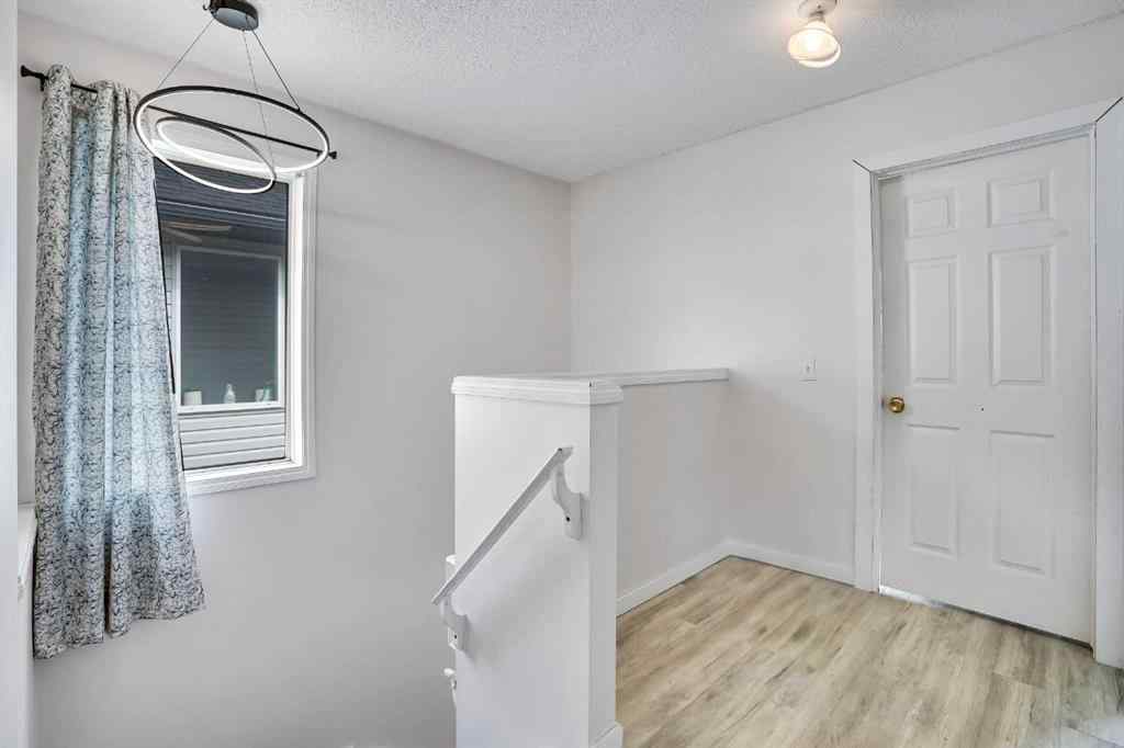 MLS® A2237439 - 19 Taravista Gardens NE in Taradale Calgary, Residential