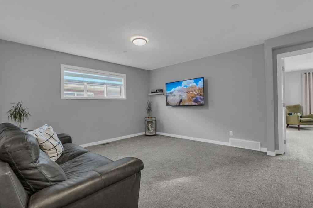 MLS® A2237447 - 240 Lucas Crescent NW in Livingston Calgary, Residential