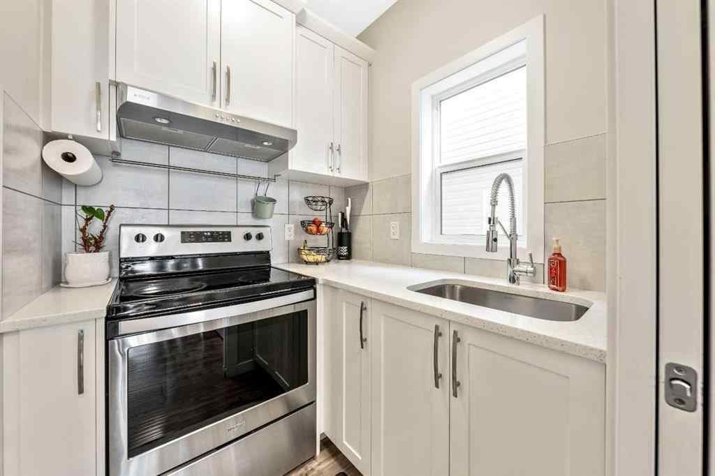 MLS® A2237447 - 240 Lucas Crescent NW in Livingston Calgary, Residential