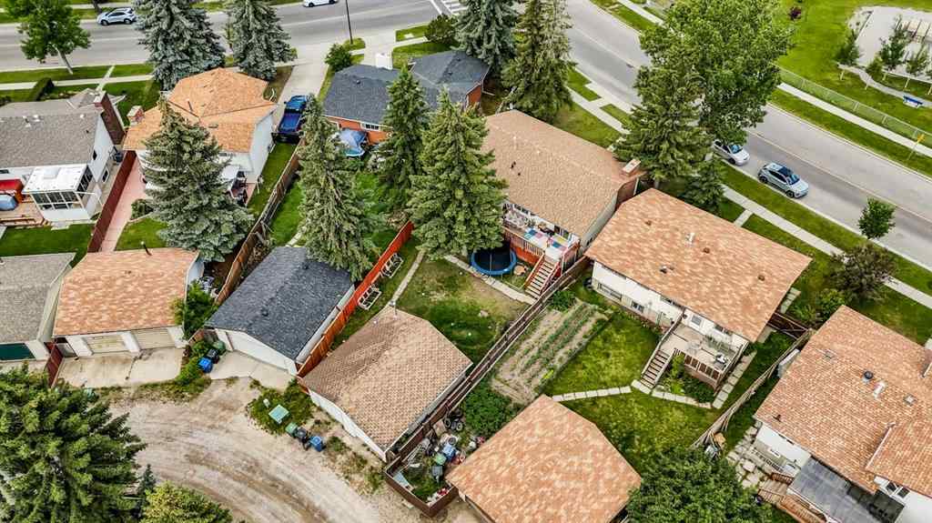 MLS® A2237452 - 6507 Temple Drive NE in Temple Calgary, Residential