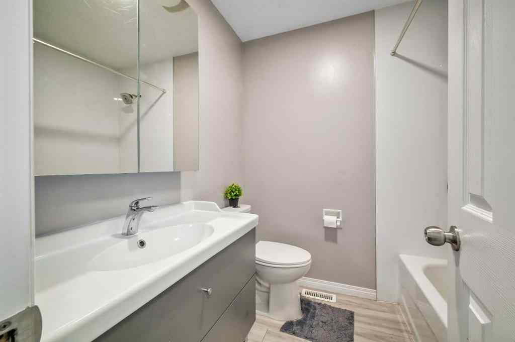 MLS® A2237452 - 6507 Temple Drive NE in Temple Calgary, Residential