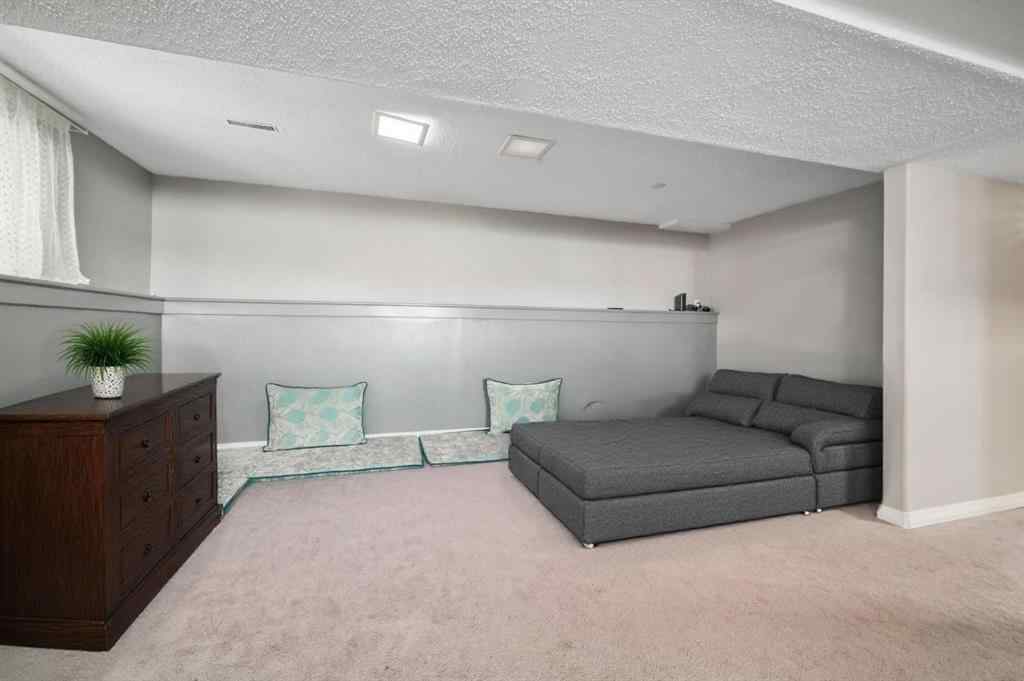 MLS® A2237452 - 6507 Temple Drive NE in Temple Calgary, Residential