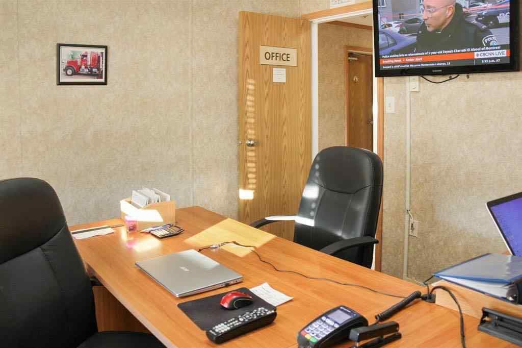 MLS® A2237460 - 5112 49 Street  in Hardisty Hardisty, Commercial