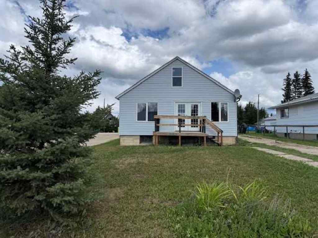 MLS® A2237482 - 10210 103 Street  in NONE Hythe, Residential