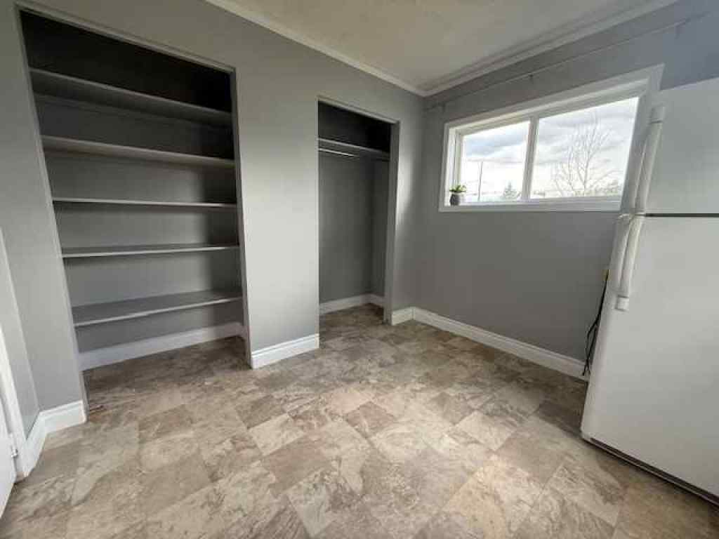 MLS® A2237482 - 10210 103 Street  in NONE Hythe, Residential