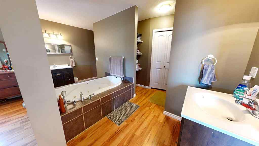 MLS® A2237491 - 40446 HWY 56   in NONE Rural Stettler No. 6, County of, Residential