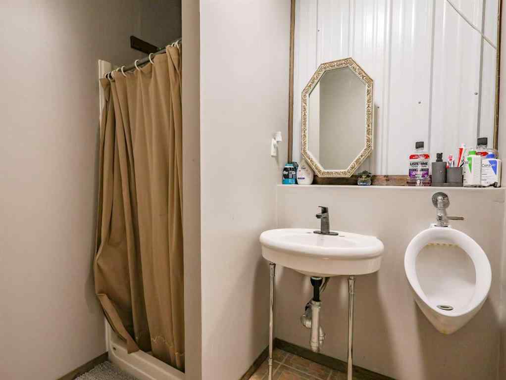 MLS® A2237491 - 40446 HWY 56   in NONE Rural Stettler No. 6, County of, Residential