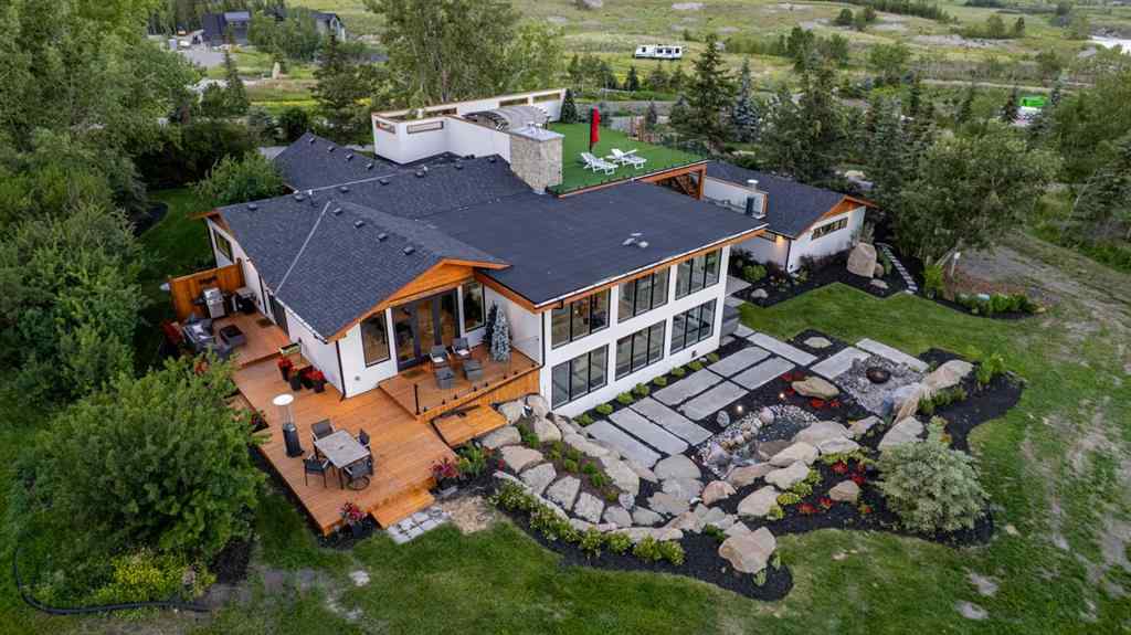 MLS® A2237495 - 10 Devonian Ridge Place  in Springbank Rural Rocky View County, Residential
