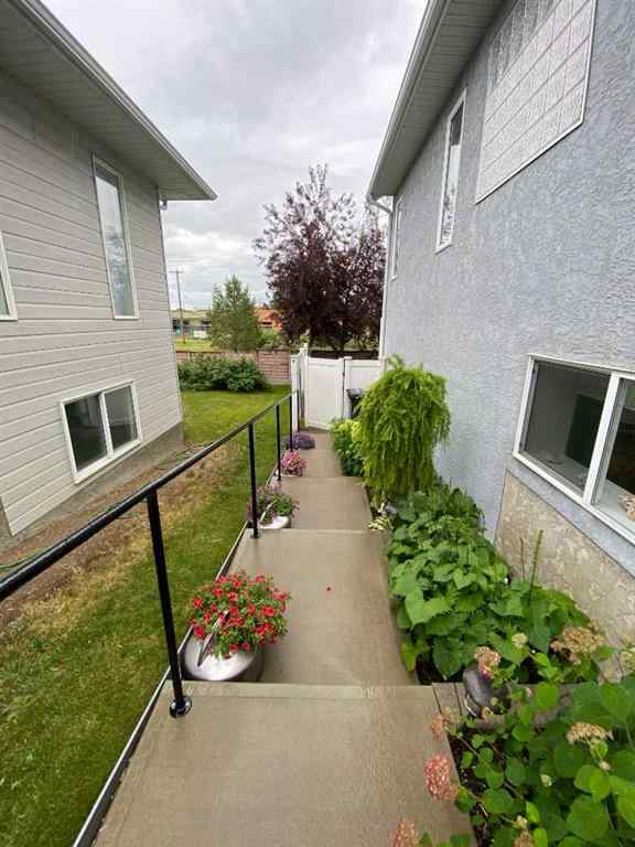 MLS® A2237500 - 79 Park Place W in Uplands Brooks, Residential