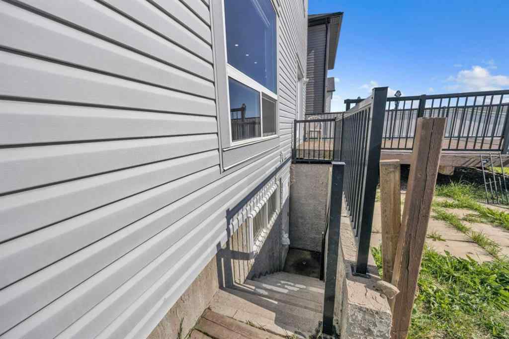 MLS® A2237518 - 28 Saddleland Drive NE in Saddle Ridge Calgary, Residential
