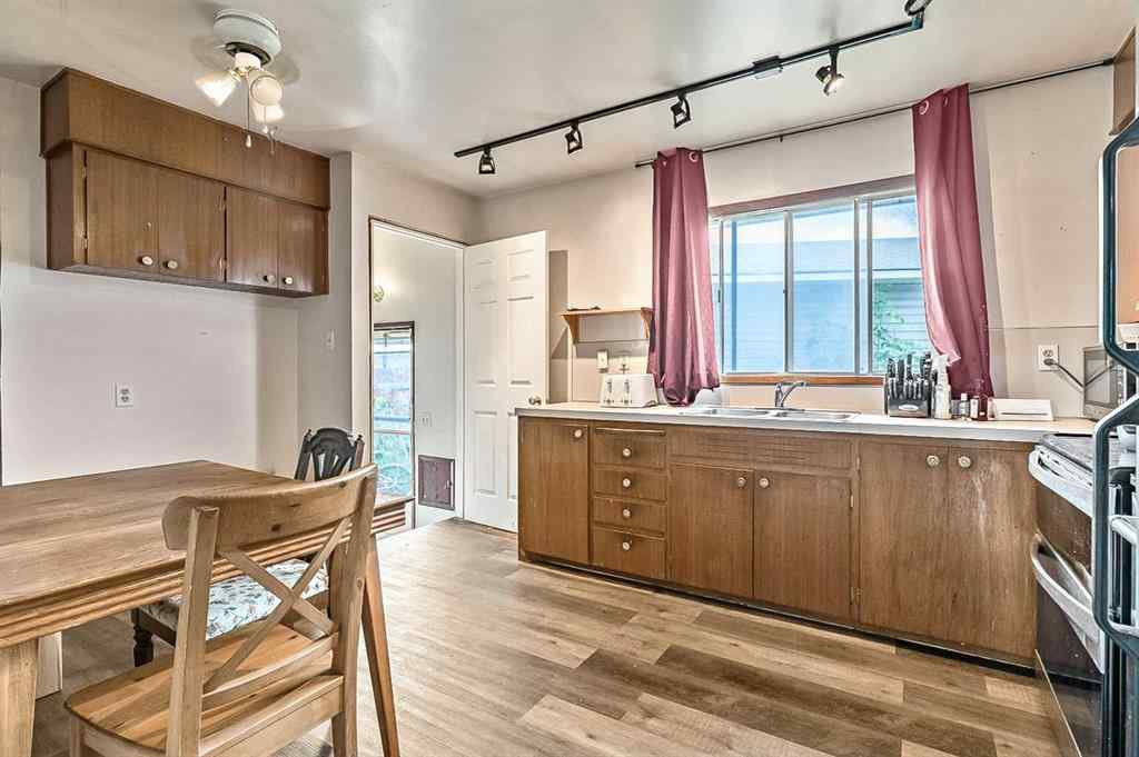 MLS® A2237521 - 3403 73 Street NW in Bowness Calgary, Residential