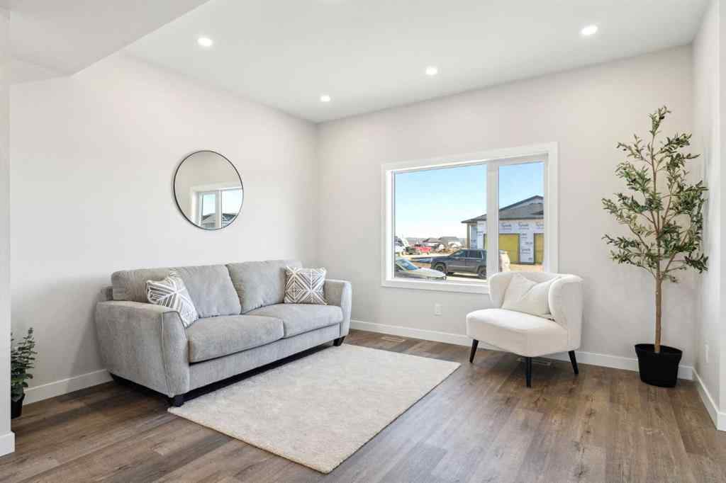 MLS® A2237523 - 111 Gray Close   in Grayhawk Sylvan Lake, Residential