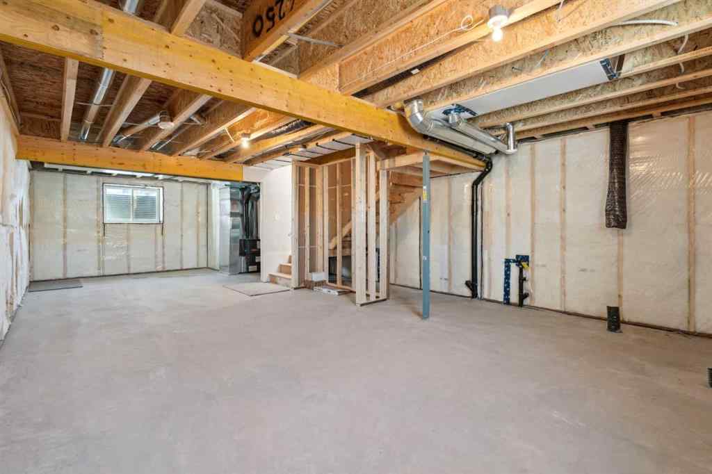 MLS® A2237523 - 111 Gray Close   in Grayhawk Sylvan Lake, Residential