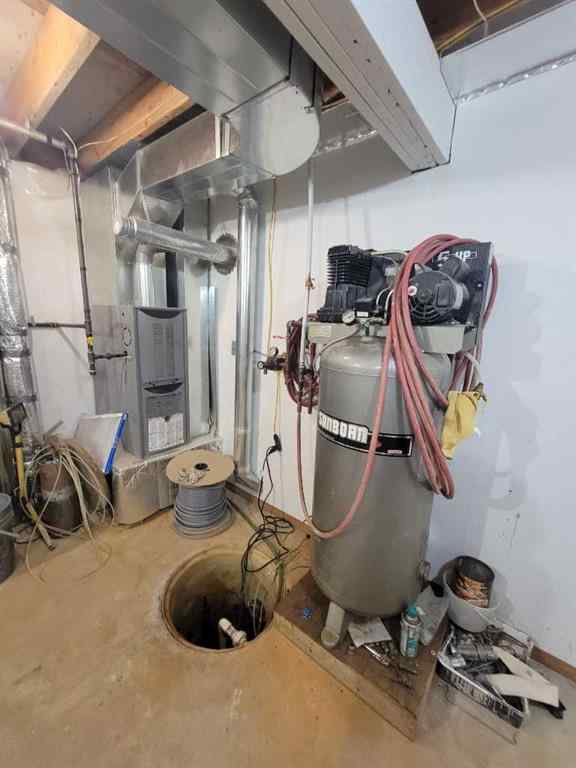 MLS® A2237534 - 231061 Hwy 2   in NONE Rural Peace No. 135, M.D. of, Residential
