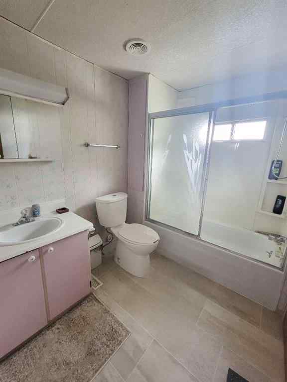 MLS® A2237534 - 231061 Hwy 2   in NONE Rural Peace No. 135, M.D. of, Residential