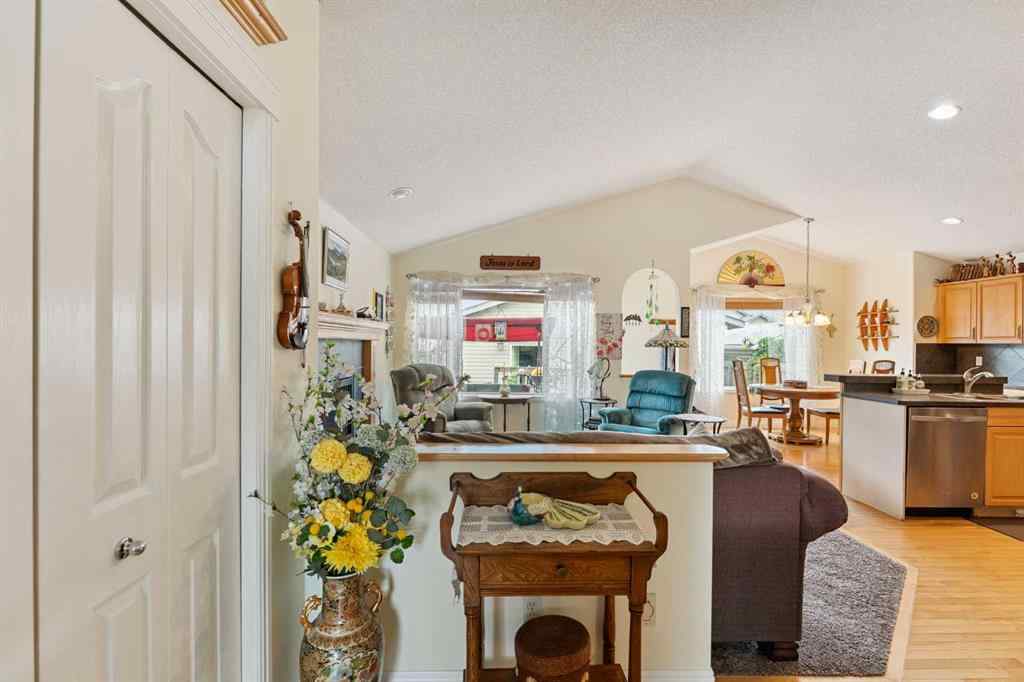 MLS® A2237551 - 135 Prestwick Heath SE in McKenzie Towne Calgary, Residential